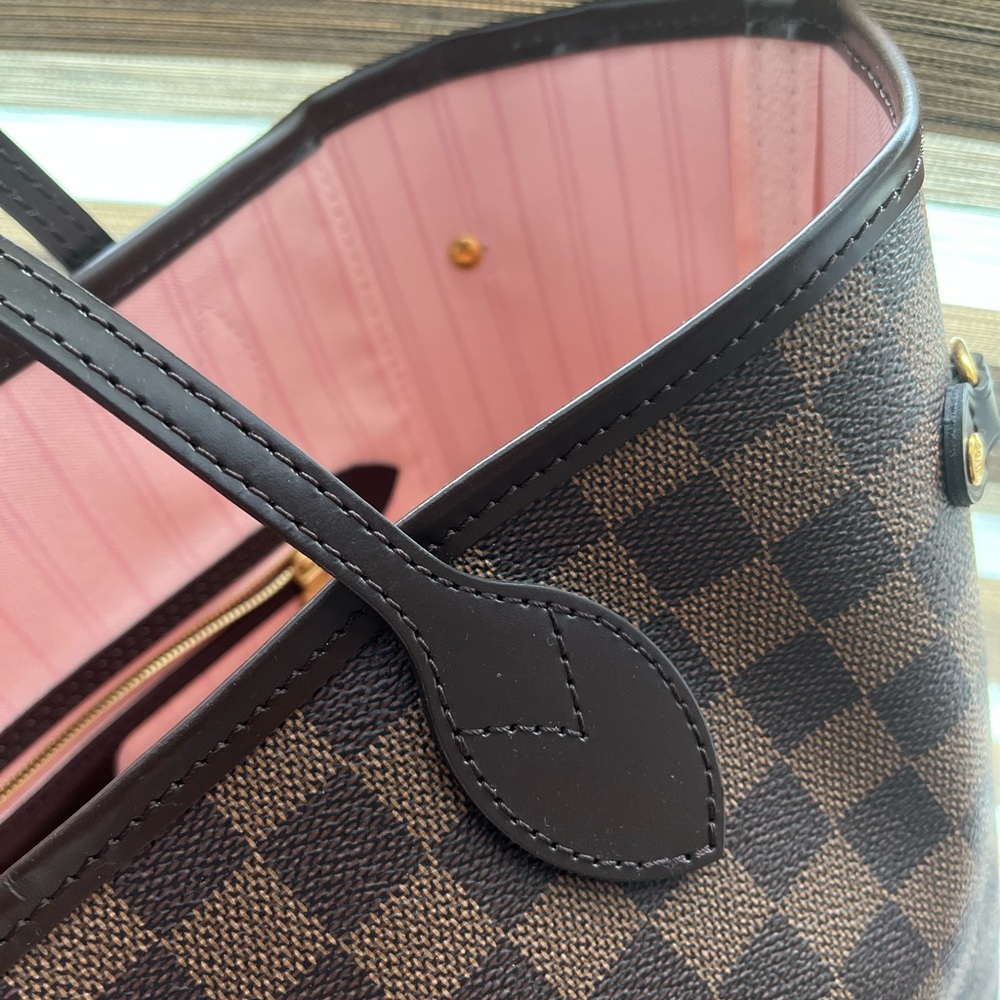 ๐Sold ๐ Louis Vuitton Neverfull - Picture 2 of 7